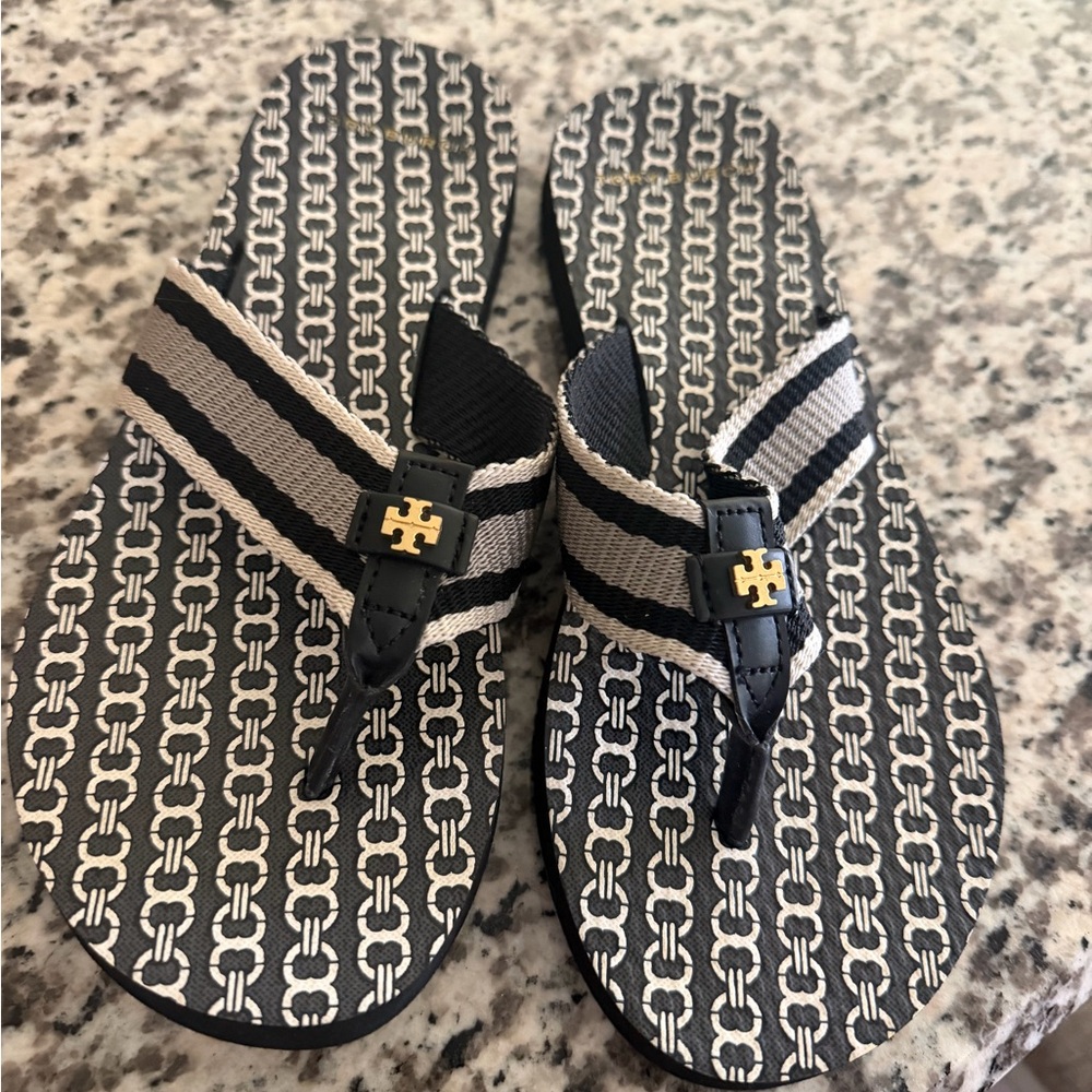 Tory Burch flip flop sandals